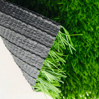 60 mm Kunstfußballgras Einfache Installation PE-Material Astro-Gras für Fußballfeld und Outdoor-Aktivitäten