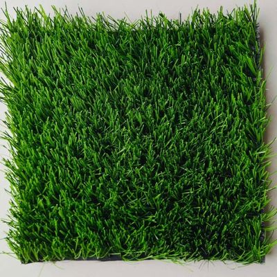 50 mm Florhöhe, wartungsarmer UV-beständiger Kunstrasen für Standard-Fußballfelder