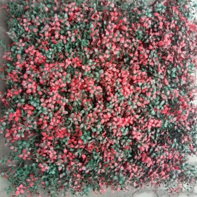 Einfache Installation künstliches Fake-Wall-Gras 50cm*50cm Größe mit hervorragender Leistung und geringer Wartung