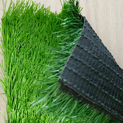 150 Stiche/M 12000 Dtex Sport künstliches Gras mit Stapelhöhe 50 mm und Abmessung 5/8"