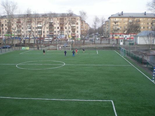 FIFA genehmigt UV-beständiges künstliches Rasen mit 60 mm Pfahlhöhe für Fußballfelder