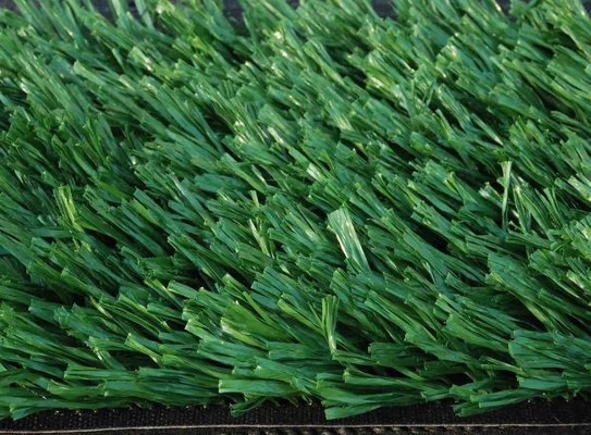 13mm Olivengrün Tennis Kunstnetzgras 3/16 Guage Fake Grass für das Verlegen von Fußballfeldern und Tierveranstaltungsorten
