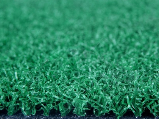 17mm PE-Material Golf Kunstgras für Outdoor-Sport oder Hausboden mit Drainage-Loch und hoher Dichte