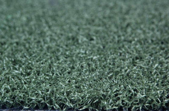 17mm PE-Material Golf Kunstgras für Outdoor-Sport oder Hausboden mit Drainage-Loch und hoher Dichte