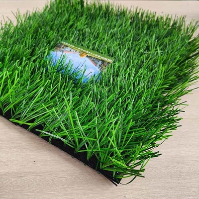 50 mm Fußball-Künstlicher Rasen 160 Stiche/M Falschgras für Fußballfelder und Outdoor-Aktivitäten mit geringer Wartung
