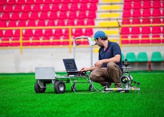 50 mm Fußball-Künstlicher Rasen 160 Stiche/M Falschgras für Fußballfelder und Outdoor-Aktivitäten mit geringer Wartung
