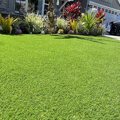 Mehrfarbiges nicht füllendes synthetisches Gras 30 mm Umweltschutz Einfache Installation Leichte Wartung