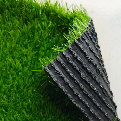 Kunstgras ohne Auffüllung 25 mm Kunstgras mit hohem Dtex für Sportfelder und Landschaftsdekorationen