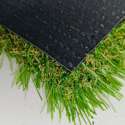 Kunstrasen mit 30 mm Florhöhe, 200 Stichen/m und fünf Farbmischungen für Sport und Freizeit