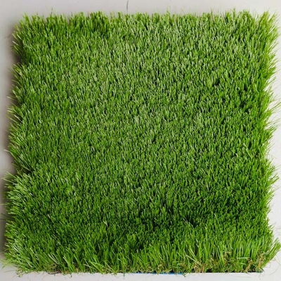 50 mm Pfahlhöhe angepasste Landschaft Künstliches Gras PP Rückendeckung SBR Latexbeschichtung mit einfacher Installation