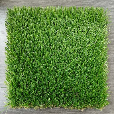 42mm Drei verschiedene Farben von Grün und eine verwelkte Farbe gemischt künstliches Gras für Sport und Garten Lösungen