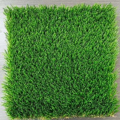 Gerade gekrümmtes Gras Seide gemischt 16200 Dtex Landschaft künstliches Gras für Freizeit und Dekoration mit 45 mm Stapelhöhe