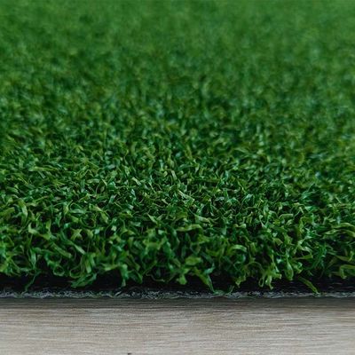 Golf-Kunstrasen mit 17 mm Florhöhe, hoher Dichte und PU-Kleber für synthetische Putting Greens