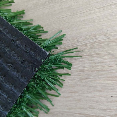 30mm grüner synthetischer Sportrasen bietet unvergleichliche Spielbarkeit und Komfort für Kunden