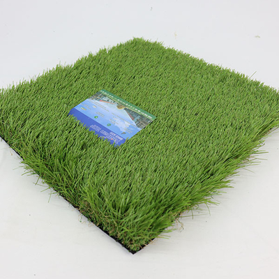 50 mm Landschaftspflege Künstliches Gras 8600 Dtex Synthetischer Rasenlieferant für die Landschaft