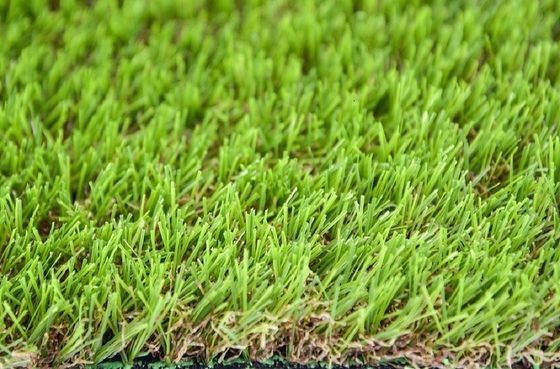 40 mm Florhöhe Landschaftskunstrasen für keine tägliche Wartung und Allwetterleistung in Gärten und Höfen