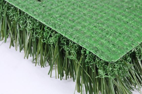 30 mm hoher, füllstofffreier Kunstrasen für Fußballplätze mit hervorragender Wasserdurchlässigkeit