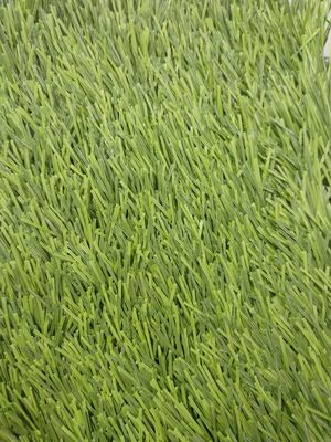 Kunstrasen-Fußballrasen aus recycelten Materialien mit 60 mm Florhöhe und 12000 Dtex für nachhaltige Sportflächen